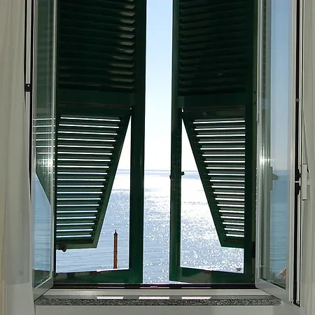 Aparthotel Augustus Laigueglia