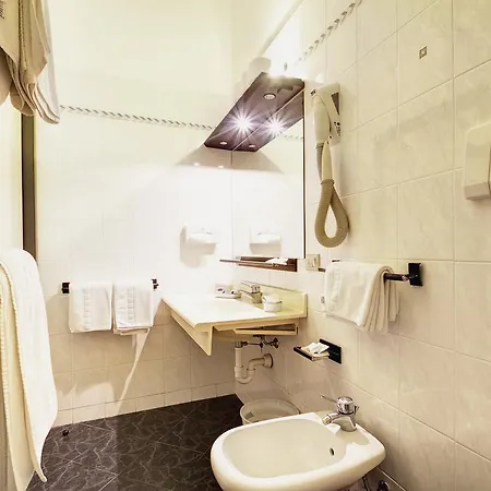 Aparthotel Augustus 2*