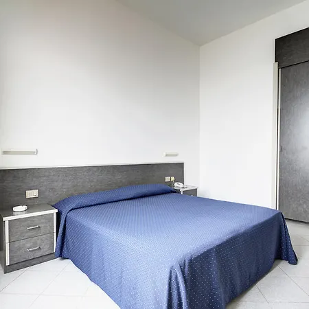 Aparthotel Augustus Laigueglia